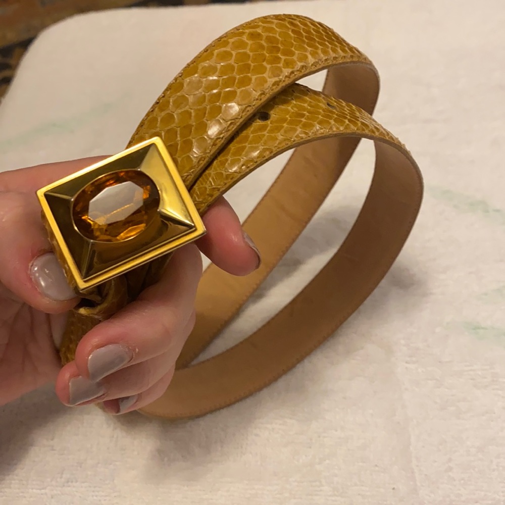 Beautiful vtg Liz Claiborne belt